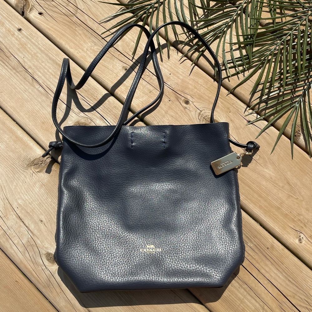 Coach navy blue leather bucket crossbody